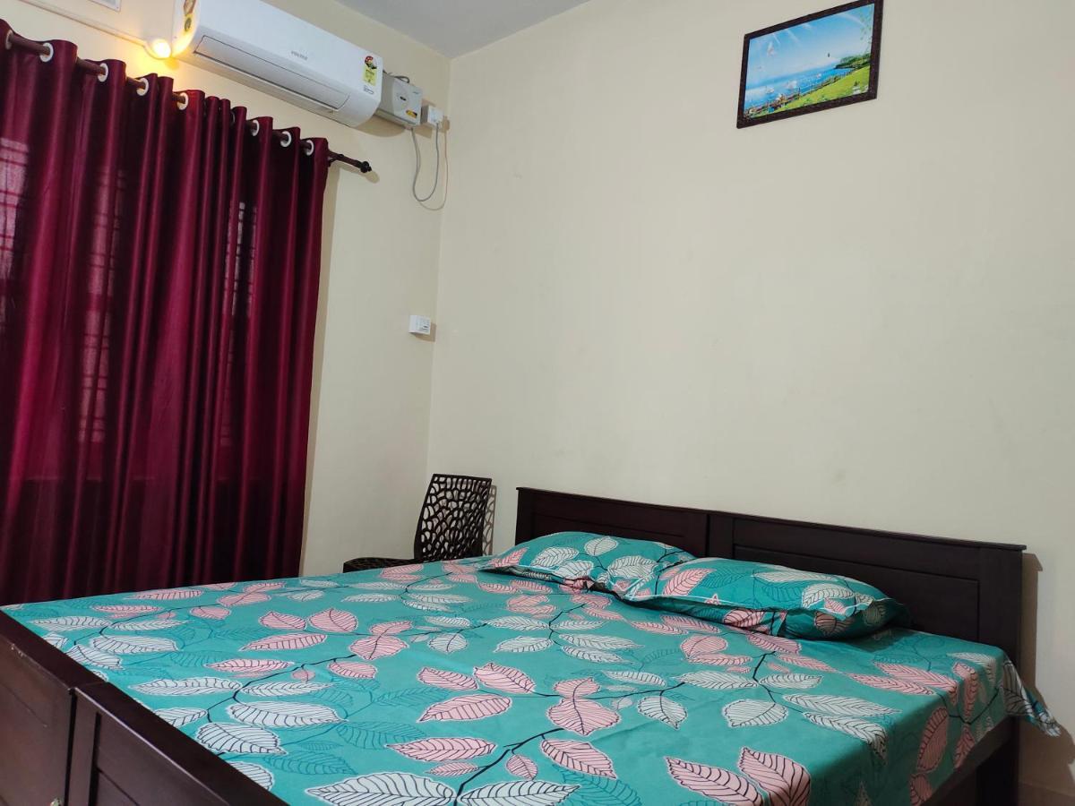 מלון Perintalmanna Malabar Residency חדר תמונה